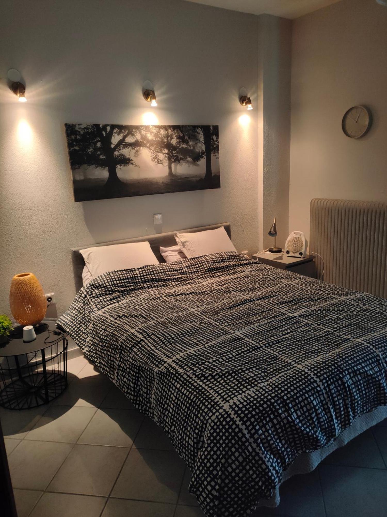 Makis 1 Apartment อีกูเมนิทซา ภายนอก รูปภาพ